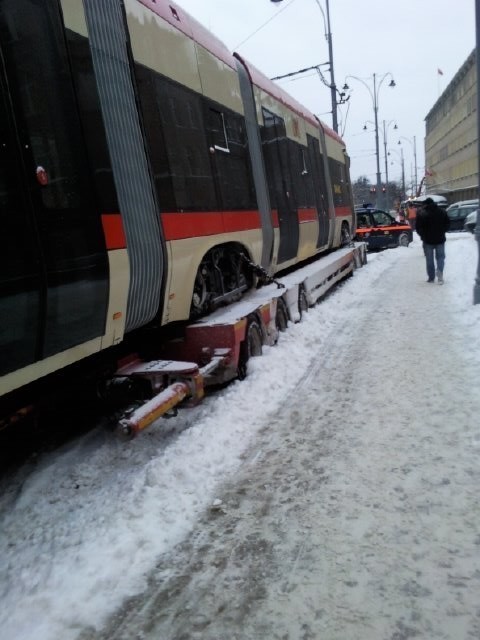 Szósty tramwaj dotarł z opóźnieniem do Gdańska