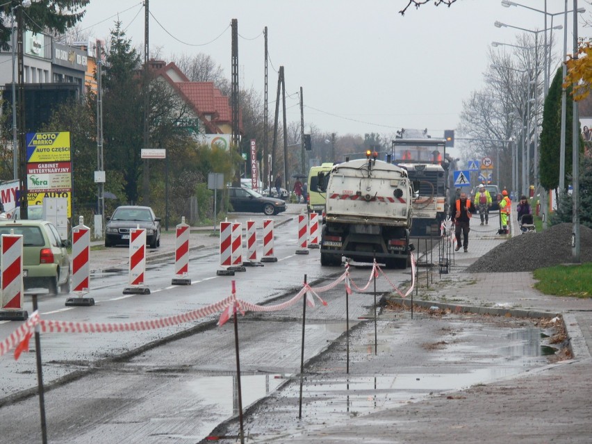 W Sandomierzu trwa remont ulicy Mickiewicza. Są utrudnienia w ruchu
