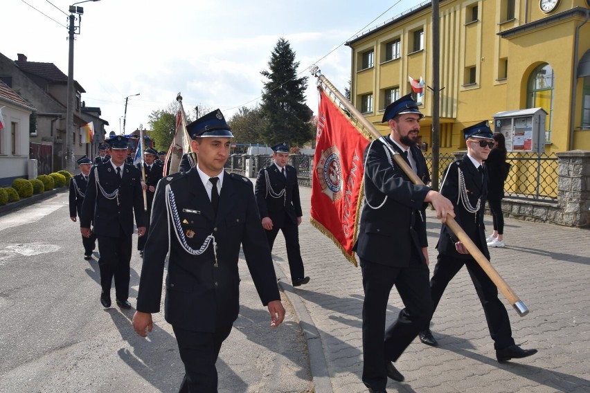 Obchody 231. rocznicy uchwalenia Konstytucji 3 Maja w Zdunach [ZDJĘCIA]            