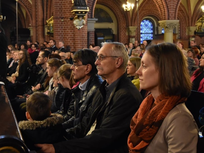 Zabrze: w kościele św. Anny odbył się koncert pasyjny. ZDJĘCIA