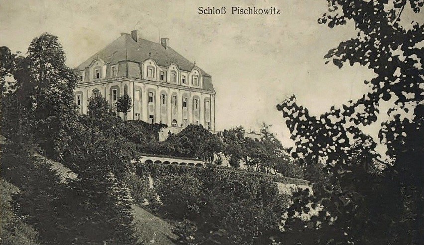 Pałac w Piszkowicach w latach 20-tych ubiegłego wieku