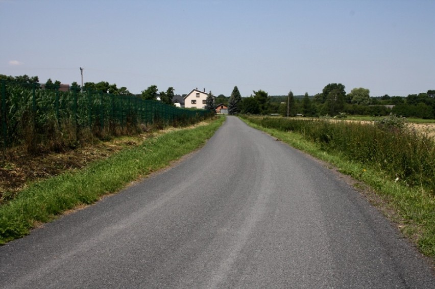 Remonty dróg w Myszkowie. Zakończyły się prace na ulicach Nierada i Folwarcznej. Wcześniej wyremontowano Żniwną i Żarecką