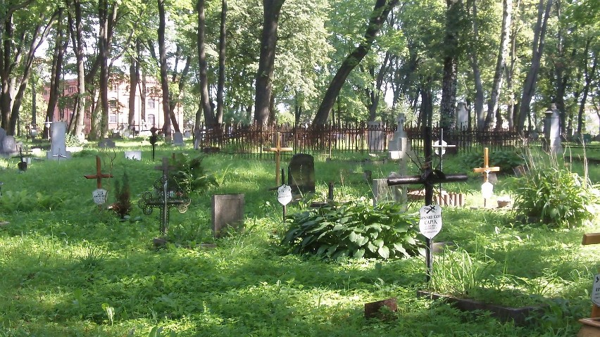 Czy olsztyński cmentarz odejdzie w niepamięć?