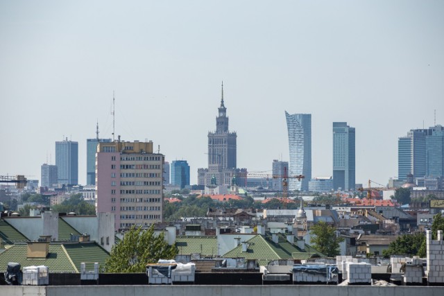 Zaskakujące jest drugie miejsce. Uplasowało się na nim Śródmieście z wynikiem 3,53 pkt. To największy spadek w rankingu. 

- W poprzedniej edycji rankingu Otodom z 2017 roku dzielnica ta była postrzegana jako bezpieczna lokalizacja, dziś – jako druga od końca pod tym względem – czytamy w raporcie.