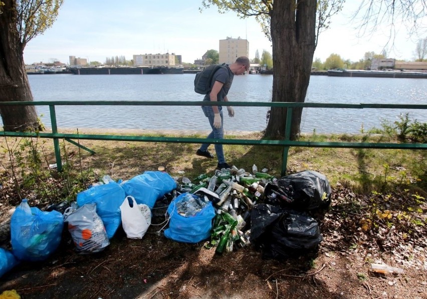 Sprzątanie Szczecińskiej Wenecji – 9.05.2021