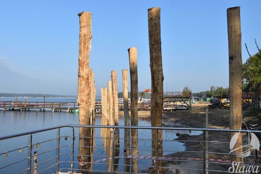 Sława: Miejski Park nad jeziorem do rewitalizacji. Zobaczcie też postępy prac przy budowie nowej plaży