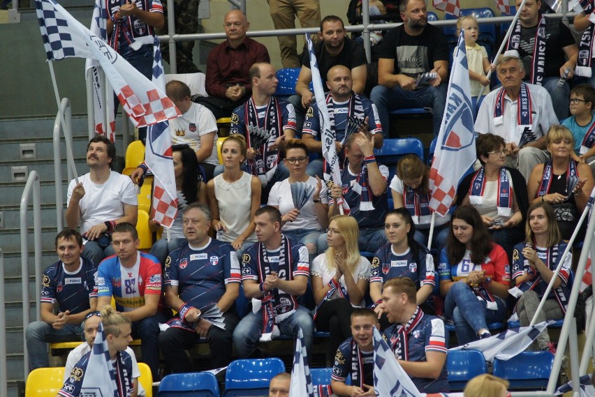 Kaliscy kibice podczas meczu MKS Kalisz - PGR VIVE Kielce