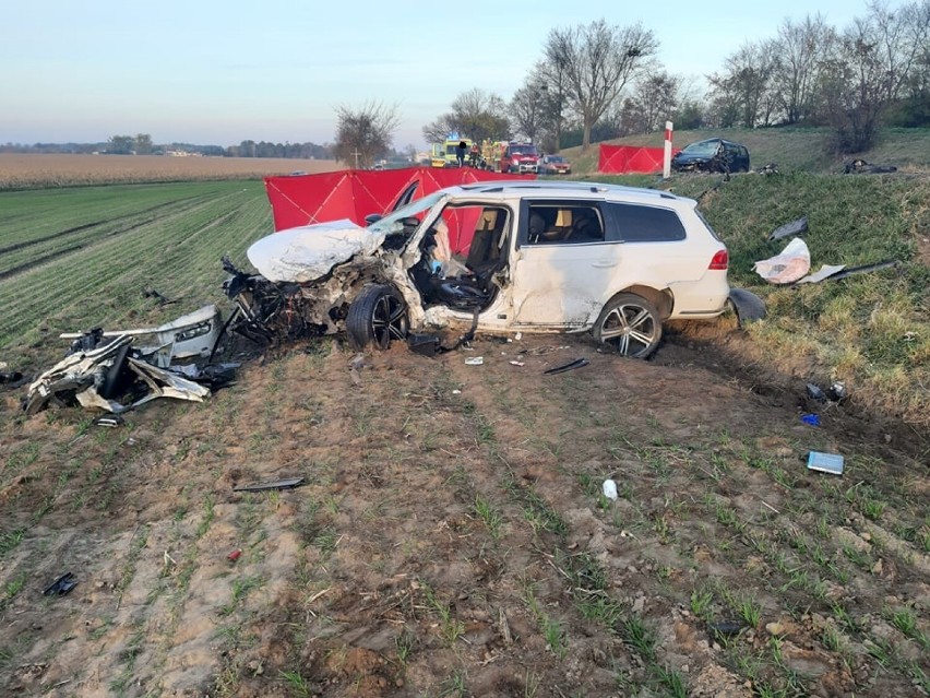 Powiat szamotulski. Fatalny bilans przedłużonego weekendu. Na drodze zginęły 2 osoby