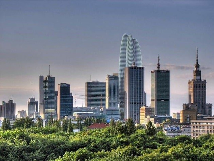 Czemu nie powstał "wieżowiec lilii" w centrum Warszawy?