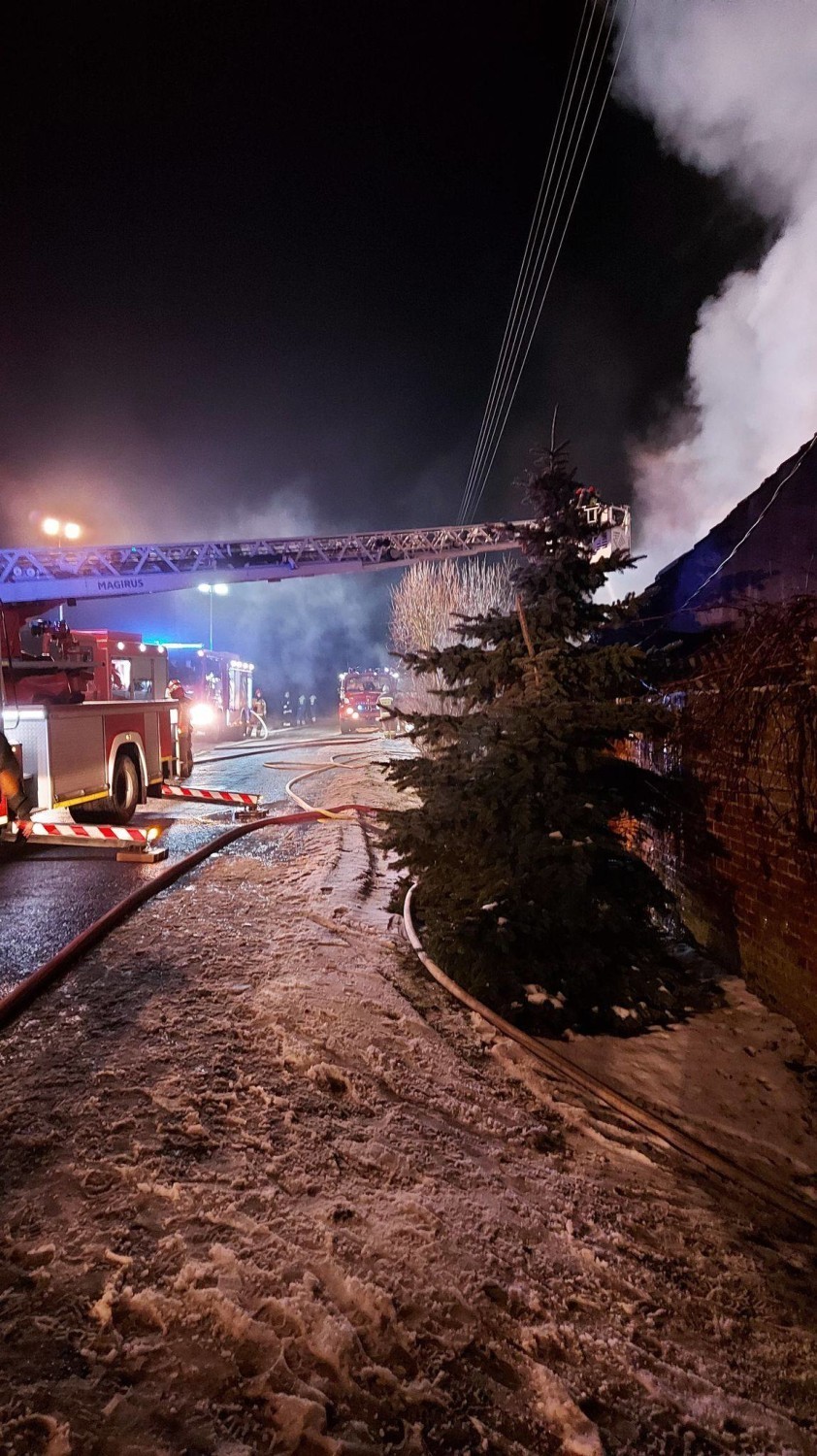 Pożar w Kakulinie pod Skokami wybuchł 2 lutego