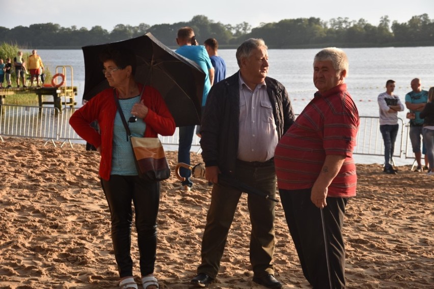 Przywitanie lata 2019 na plaży w Kozielsku [ZDJĘCIA] 