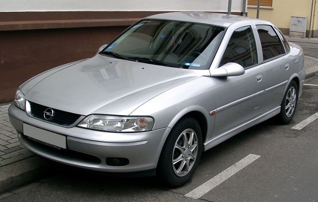 Samochód osobowy OPEL VECTRA II 1.8

Rok produkcji: 2004

Cena: 1 500 zł

Miejsce i termin: AMW w Bydgoszczy, ul. Gdańska 163a, 20 sierpnia 2021, godz. 12.00