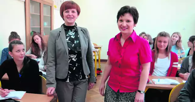 Joanna Paćkowska i Jolanta Sukiennik, nauczycielki z LO im. B. Prusa w Skierniewicach, zostały uhonorowane medalami Komisji Edukacji Narodowej