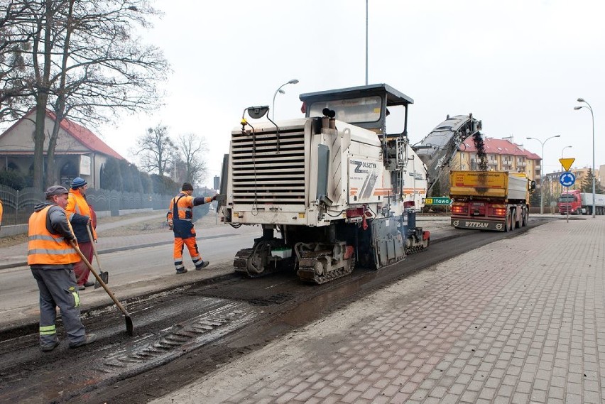 Remont drogi Kwidzyn - Prabuty. Ulica Warszawska została zamknięta, utrudnienia potrwają do końca czerwca [ZDJĘCIA]