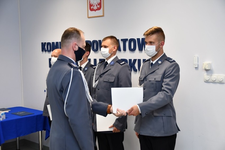 Święto Policji w Lęborku. Policjanci otrzymali odznaczenia i awanse