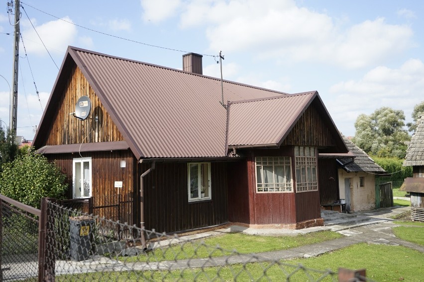 Piękne, drewniane domy i stara zabudowa w Rzeszowie. Czasami trudno uwierzyć, że to jeszcze Rzeszów. Zobacz zdjęcia