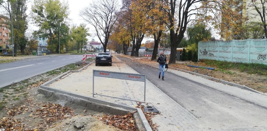 Szczecin. Na Łubinowej widać już nową ścieżkę rowerową  