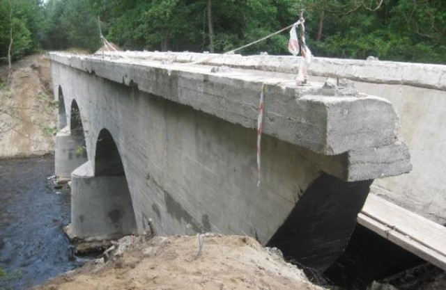 Most w Korzybiu w przebudowie