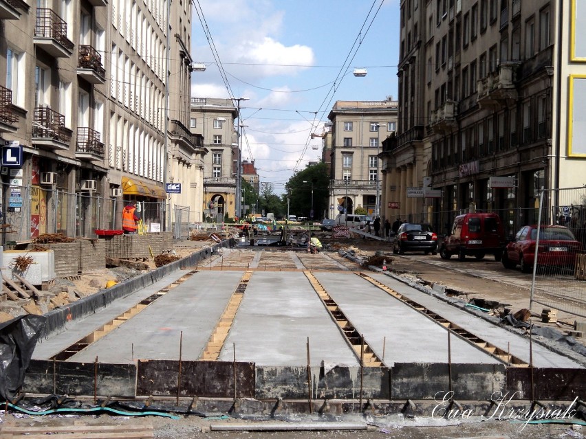 Remontowany odcinek ul. Nowowiejskiej (skrzyżowanie z  ul....