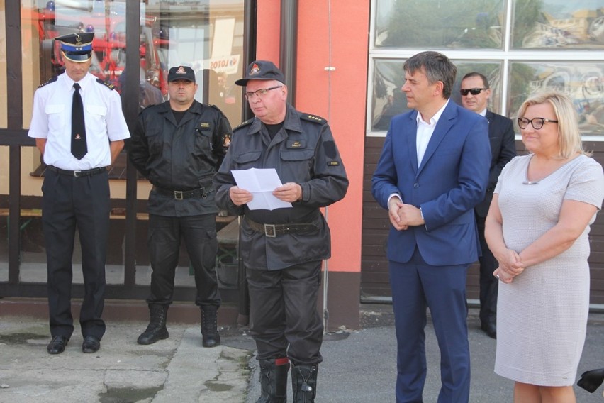 Strażacy OSP z gminy Syców odebrali sprzęt z Funduszu Sprawiedliwości