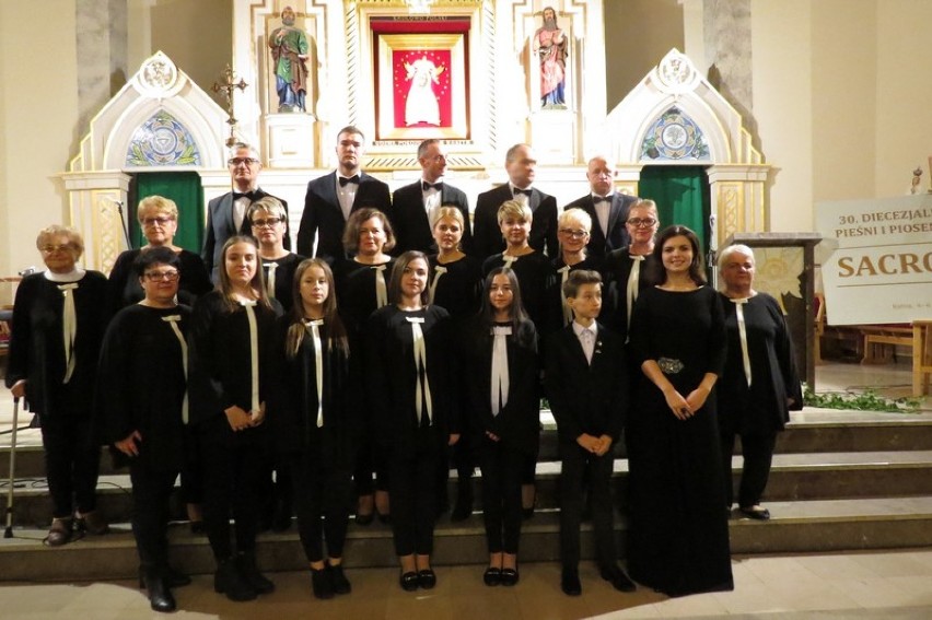 Chór Cantare uświetnił Koncert Galowy 30. Diecezjalnego Przeglądu Pieśni i Piosenki Religijnej Sacrosong