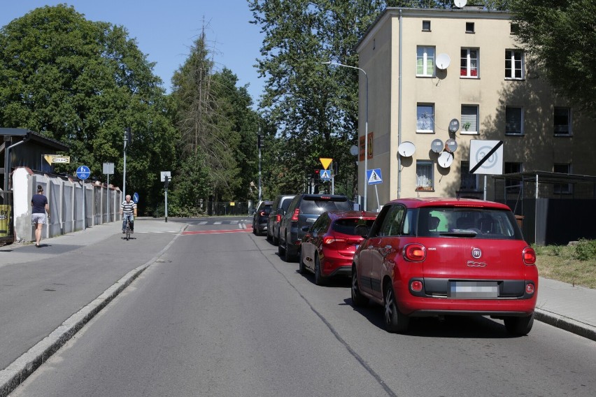 Trwa remont ulicy Wiejskiej w Słupsku. Jak długo potrwają korki?