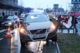 Wrocław. Wypadek na ul. Strzegomskiej. Pieszy został potrącony na pasach [ZDJĘCIA]