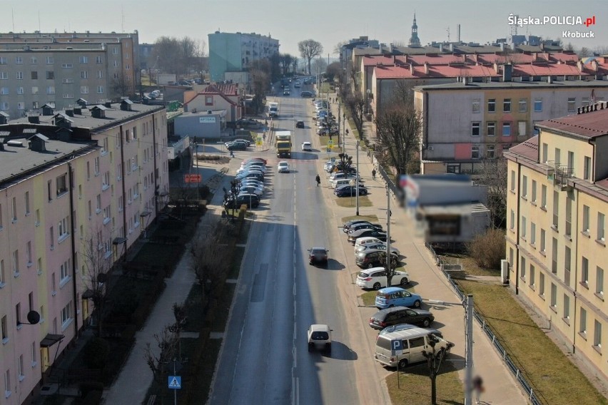"Bezpieczny pieszy" w Kłobucku. Policja wykorzystała specjalnego drona