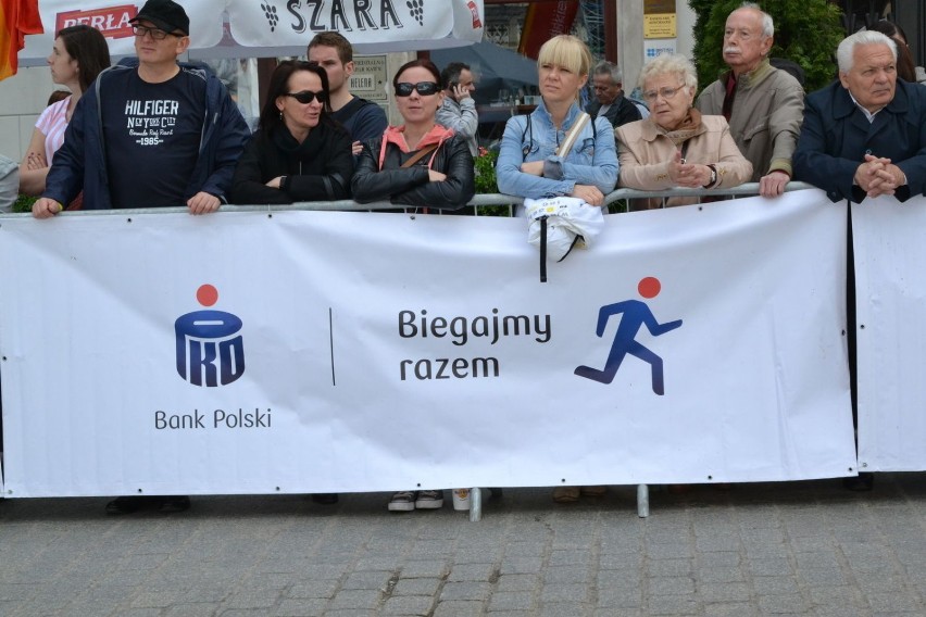 Kibice maratonu. Fot. Henryk Czechowski BINFO Kraków