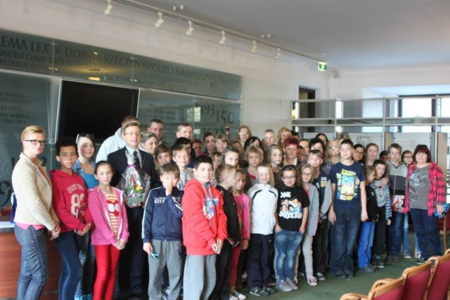 Dzieci z Miejskich Świetlic Socjoterapeutycznych z wizytą w Warszawie
