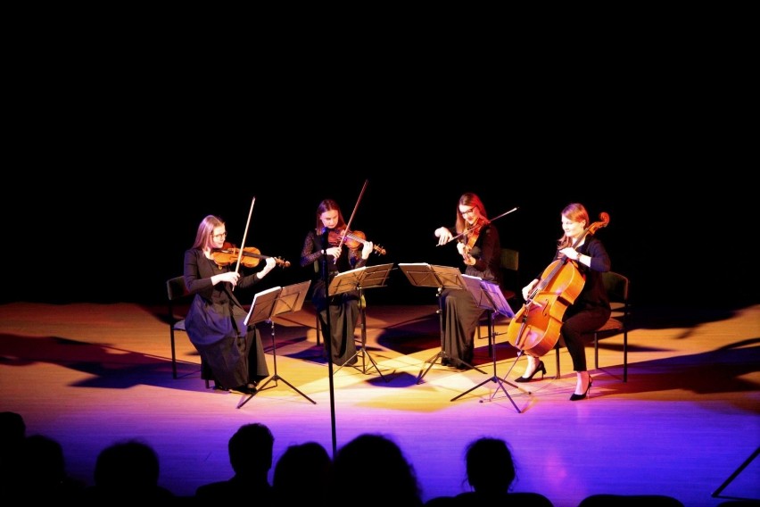 Koncert kwartetu smyczkowego Sonore w sali kinowej ZCAS-u