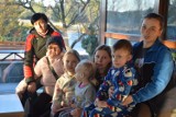 W Klukach koło Bełchatowa zamieszkało już kilka ukraińskich rodzin. W Ukrainie zostawiły swoich bliskich, braci, mężów i ojców...