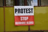 Protest. Nowy blok budzi kontrowersje. Mieszkańcy z naprzeciwka nie chcą, by został wybudowany