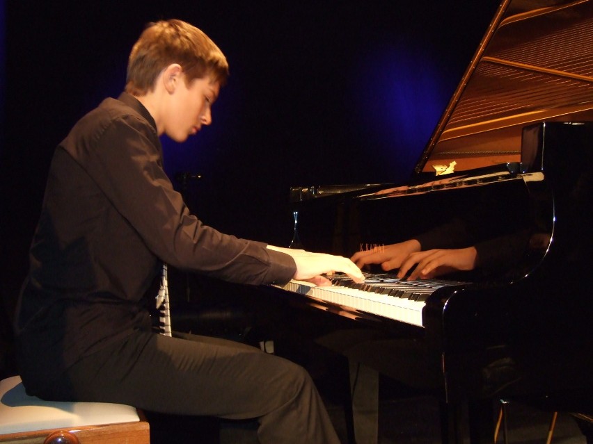 XV Międzynarodowy Konkurs Pianistyczny