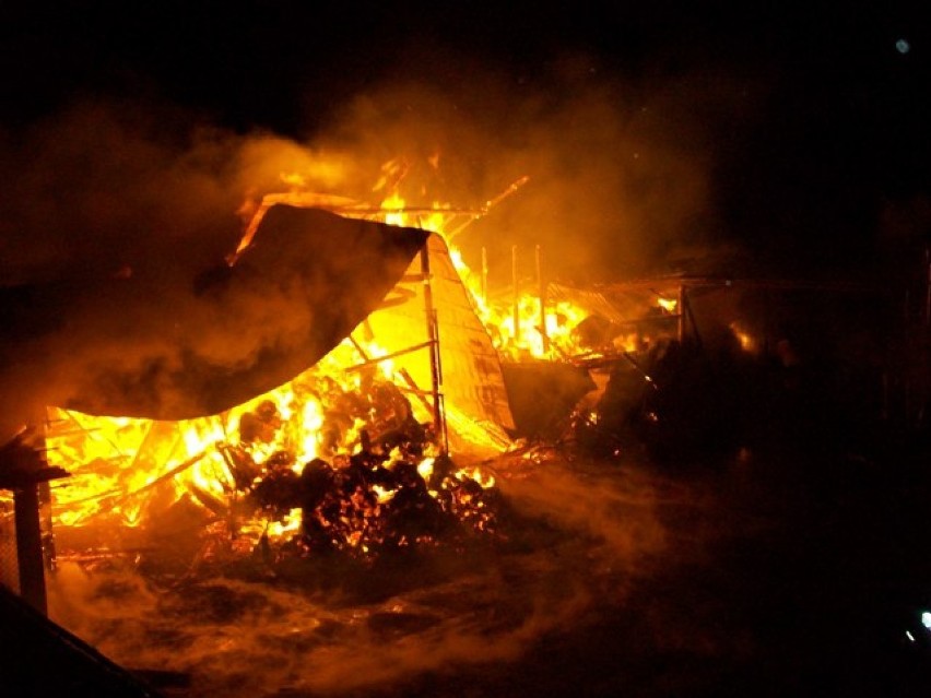 Pożar w Babinie: Płonęły budynki gospodarcze
