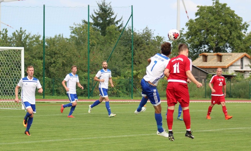 IV liga. Grom Nowy Staw idzie za ciosem, jego kibice rozanieleni po zwycięstwie nad Aniołami [ZDJĘCIA]