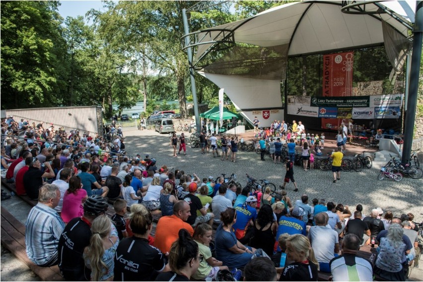 Maraton MTB Łagów cieszy się popularnością.