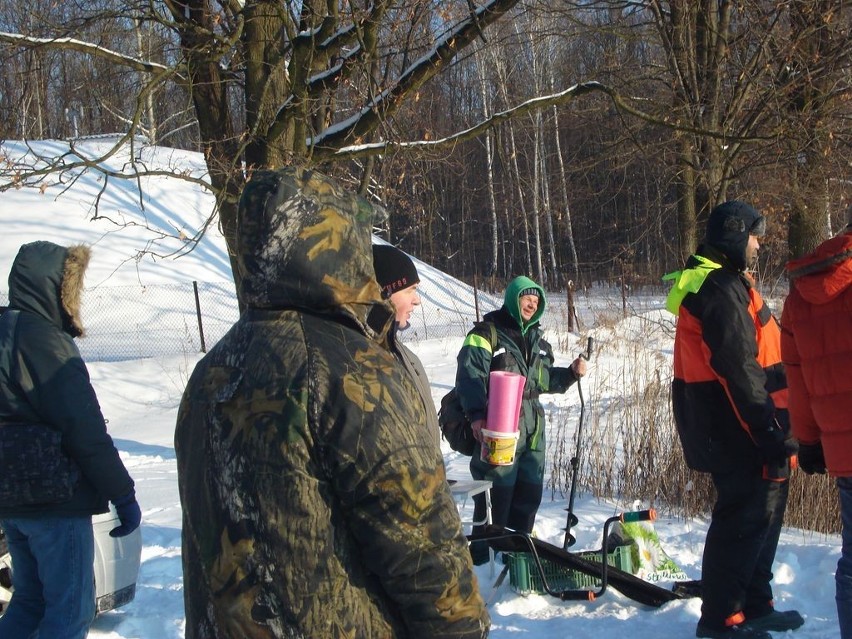 Poniatowa: Otwarte zawody podlodowe (ZDJĘCIA)