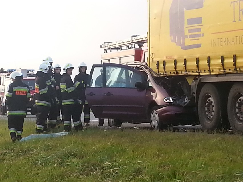 Głuponie. Poważny wypadek na A2