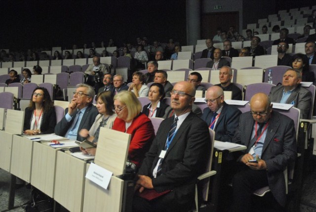 Konferencja o kształceniu dualnym w PWSZ w Lesznie