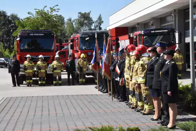 Straż Pożarna Śrem: uroczystość przekazania wozów dla OSP Chrząstowo, Niesłabin i Wyrzeka