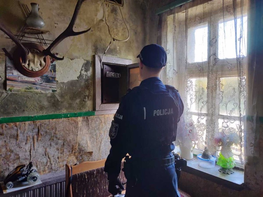 Poszukiwany mieszkaniec Orzesza zatrzymany przez policję w swoim mieszkaniu, gdzie dodatkowo dopuszczał się kradzieży energii elektrycznej 