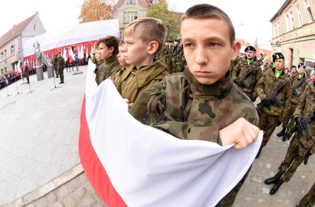 Uroczyste obchody stulecia odzyskania przez Polskę niepodległości w Zielonej Górze.