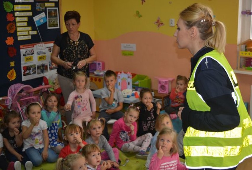 Gm. Nowy Dwór Gdański. Policjanci odwiedzili przedszkolaków...