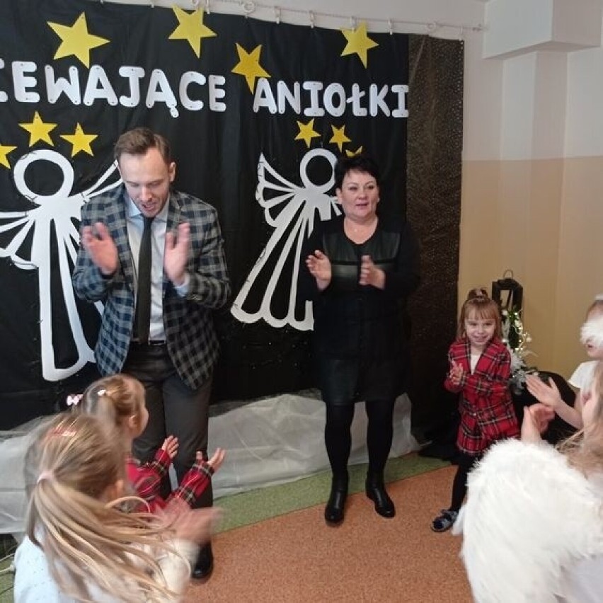 Śpiewające Aniołki w Przedszkolu Miejskim numer 11 w Starachowicach. Zobacz zdjęcia