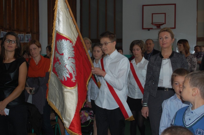 Ślubowanie pierwszaków w SP Jastrzębia Góra 2015