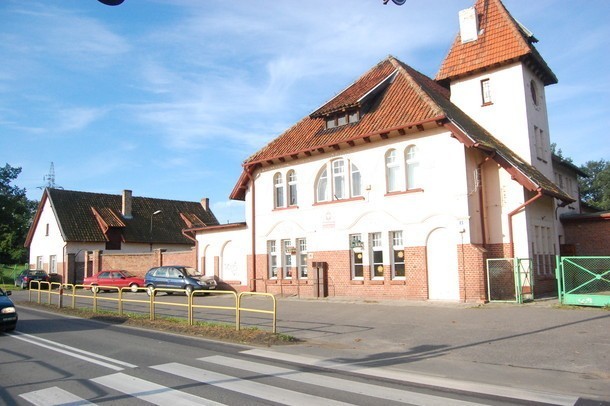 "Dolny" budynek po Szkole Podstawowej nr 3 w Malborku
