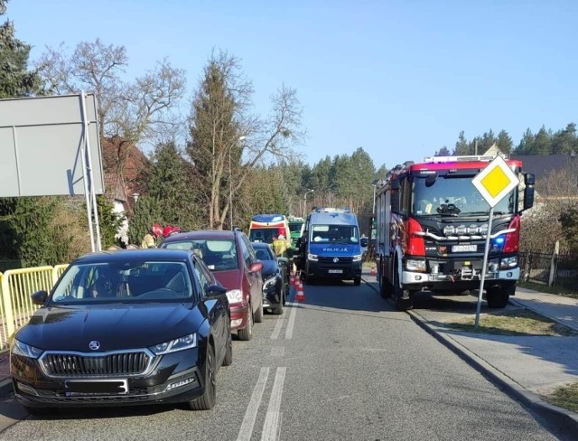 W Jeninie zderzyły się cztery auta