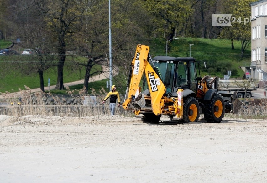 Skąd przyjechał nowy piasek na Wyspę Grodzką w Szczecinie? Jaki był koszt jego wymiany?