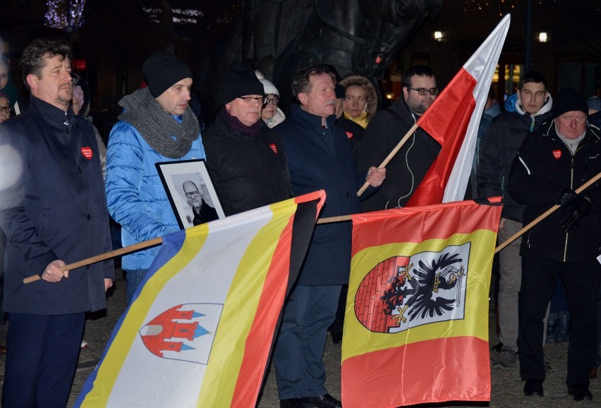 Malborski marsz "Stop nienawiści" po zabójstwie prezydenta...
